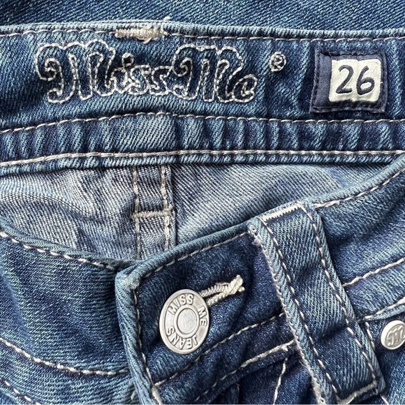 Miss Me Mid Rise Distressed Boot Cut Jeans Frayed Raw Hem, Size 26 - Picture 5 of 9